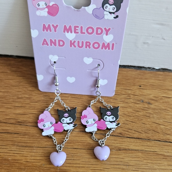 Sanrio My Melody & Kuromi Emo Kyun Statement Earrings - Picture 4 of 8